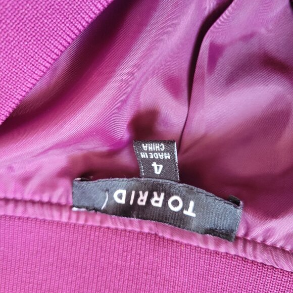 Torrid Womens Size 4x Floral Embroidered Satin Bomber Jacket Magenta - Picture 5 of 5